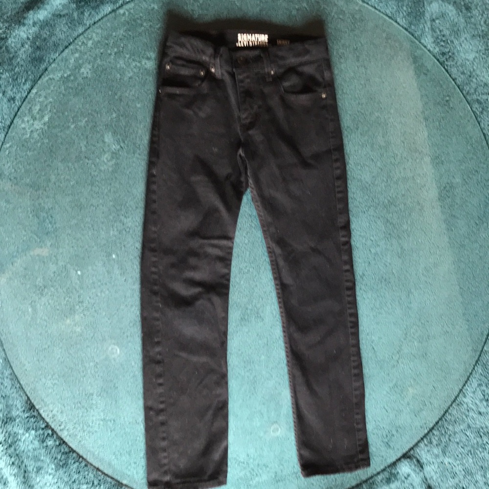 Black jeans-Levi’s